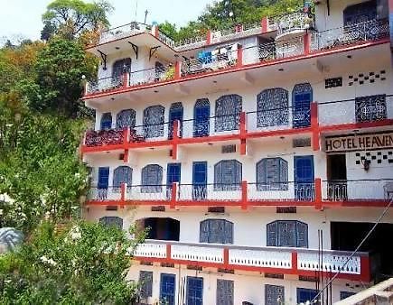 Hotel Heaven Rishikesh Bagian luar foto